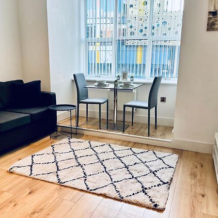 Fantastic Mill Apartment - 2023 Travellers Award Winner! Manchester Esterno foto